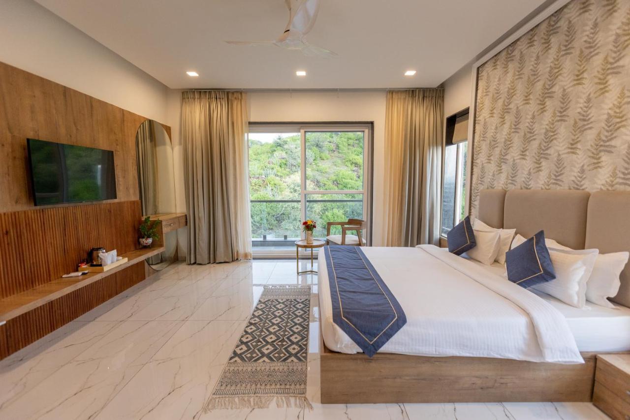 Suramya-A Luxury Boutique Hotel Udaipur Exteriör bild