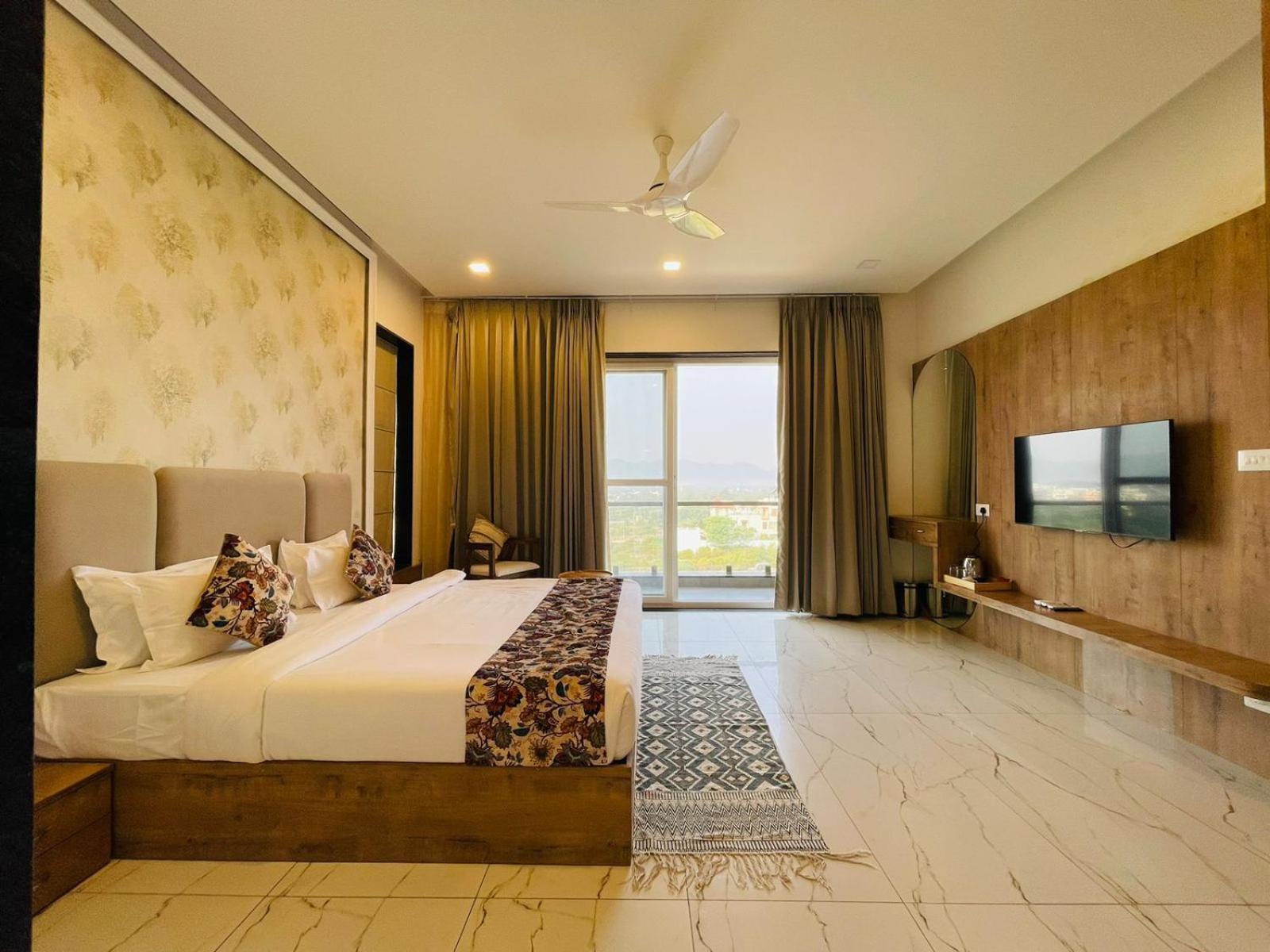 Suramya-A Luxury Boutique Hotel Udaipur Exteriör bild